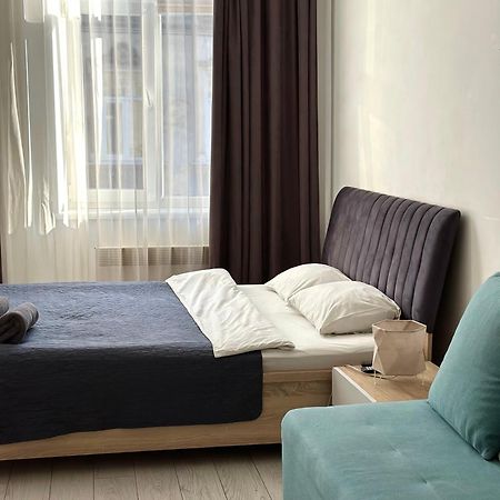 Romantic Apartments-Near Opera House 5/8 Lviv Buitenkant foto